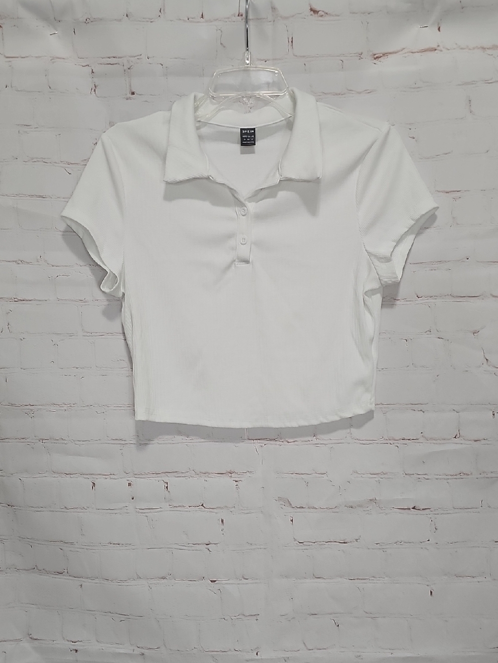 4/$20 SHEIN White Ribbed Cropped Polo Top